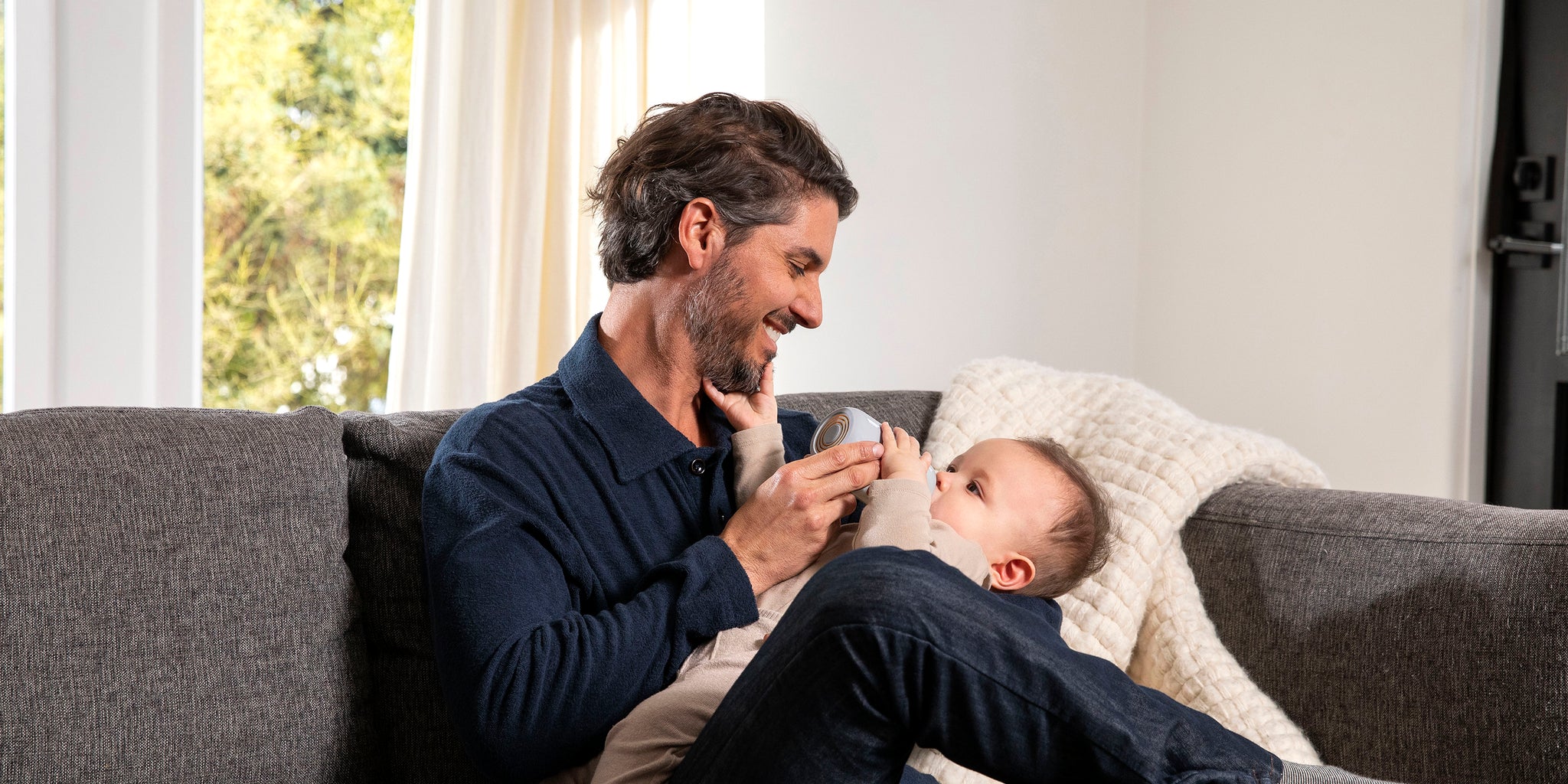 Guide to Infant Feeding: Expert Safety Tips & Insights | Ember®