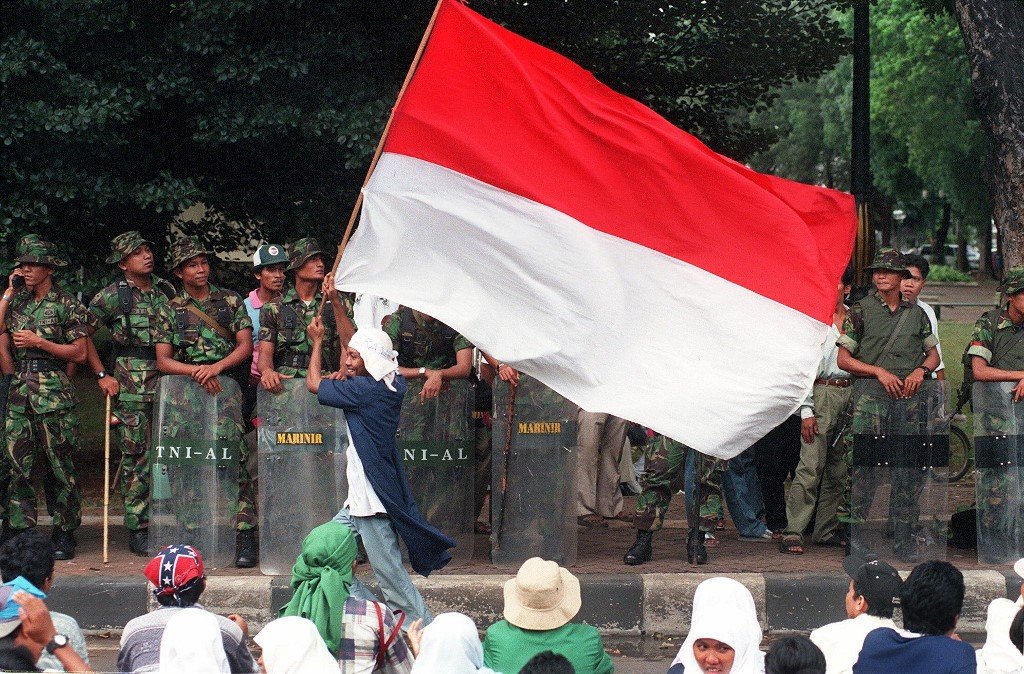In general, privacy and protection of personal data on the Internet have become issues of public concern in Indonesia