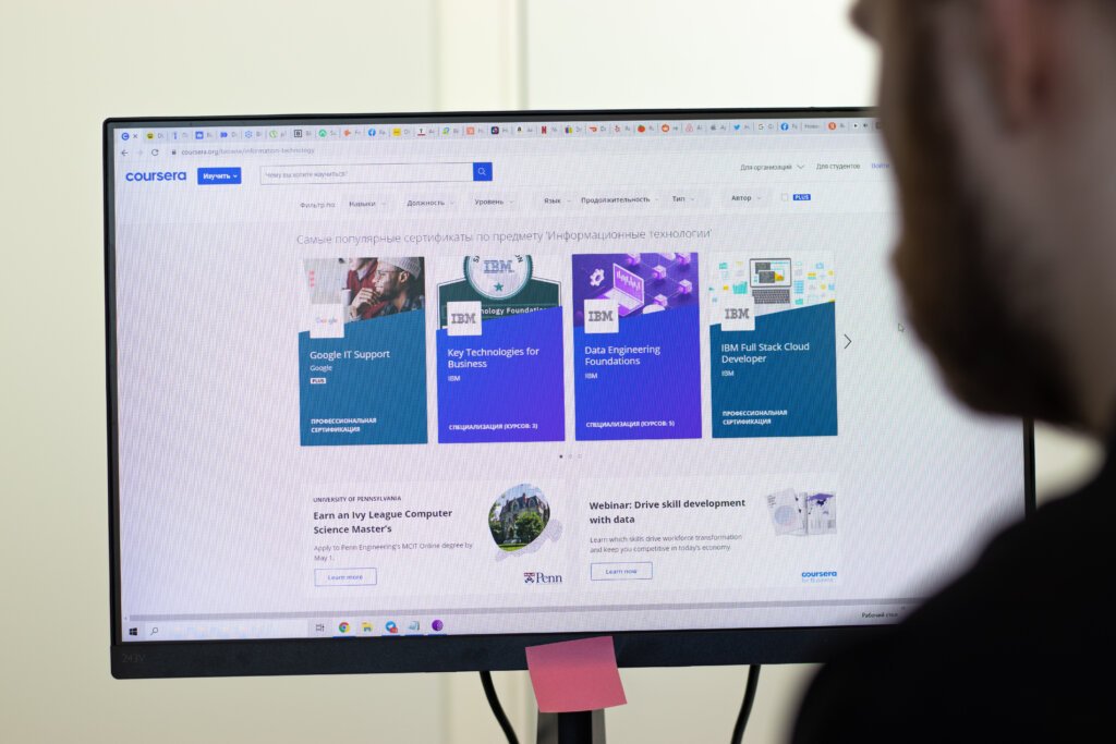 Tech Wire Asia had the chance to interview Raghav Gupta, the Managing Director of Coursera India & Asia Pacific, discussing the emergence of generative AI that has created an unprecedented demand for reskilling. Source: Shutterstock