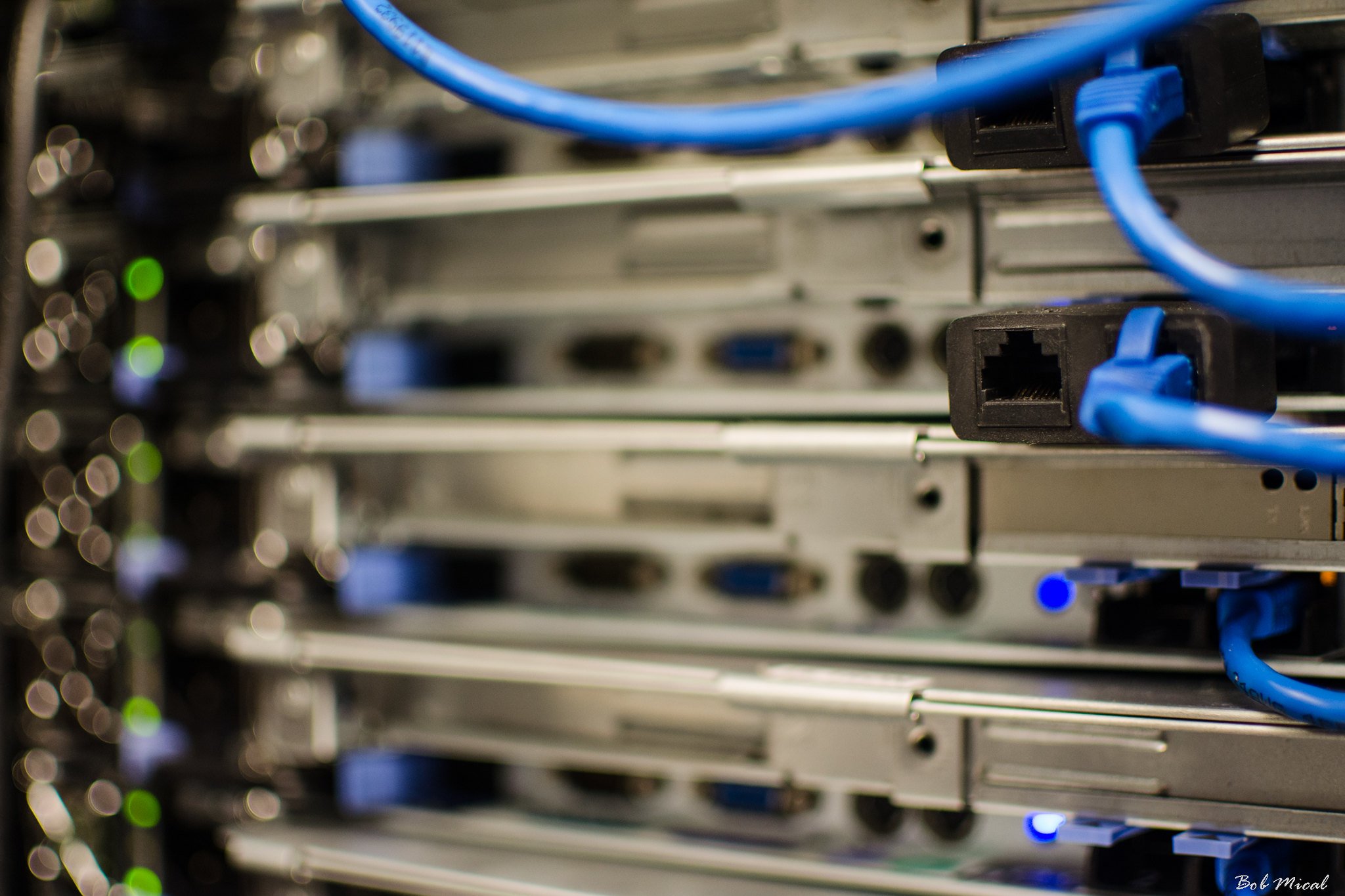 Illustrative image for article on largest data centre cooling systems.