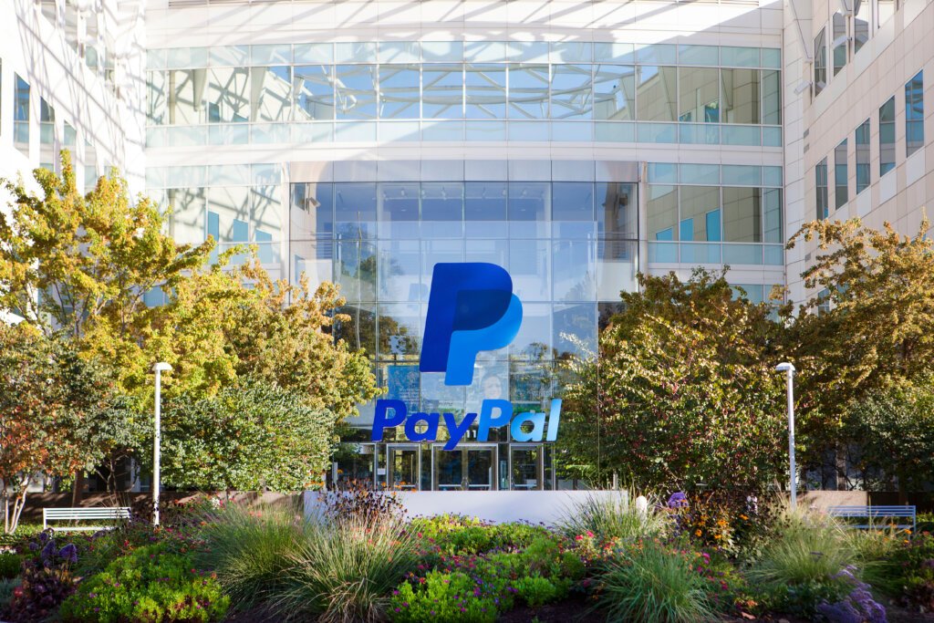 Pooja Sanan and Phoram Mehta from PayPal shared with Tech Wire Asia about the significance of AI-enhanced checkout amid growing cyber threats and fraud cases. Photo: Shutterstock
