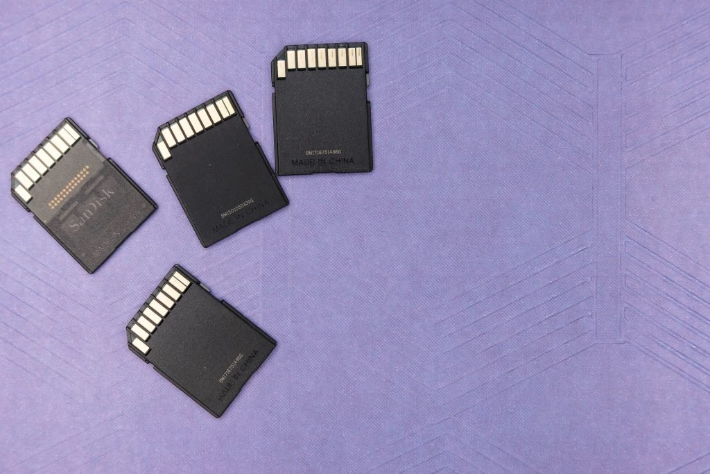 Small but fast: Chinese handhelds debut new Mini SSD storage cards