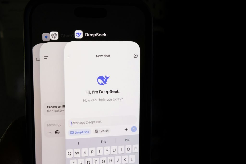 Photo by Solen Feyissa/Unspalsh