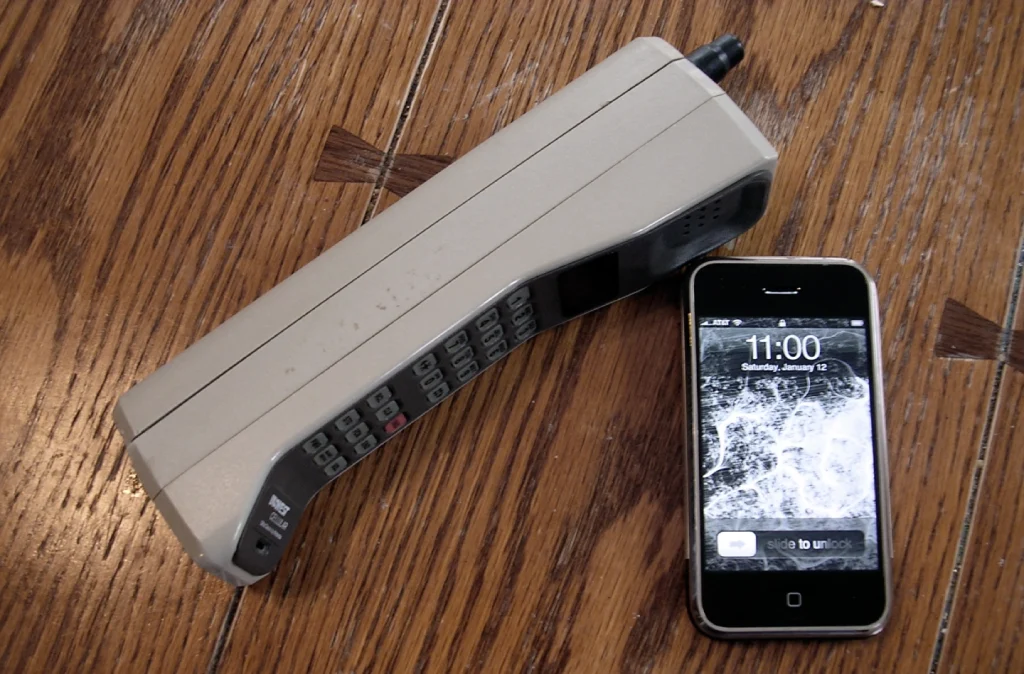 Hero image for article on Apple modem.